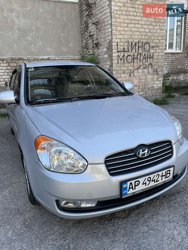 Седан Hyundai Accent 2008 в Запорожье