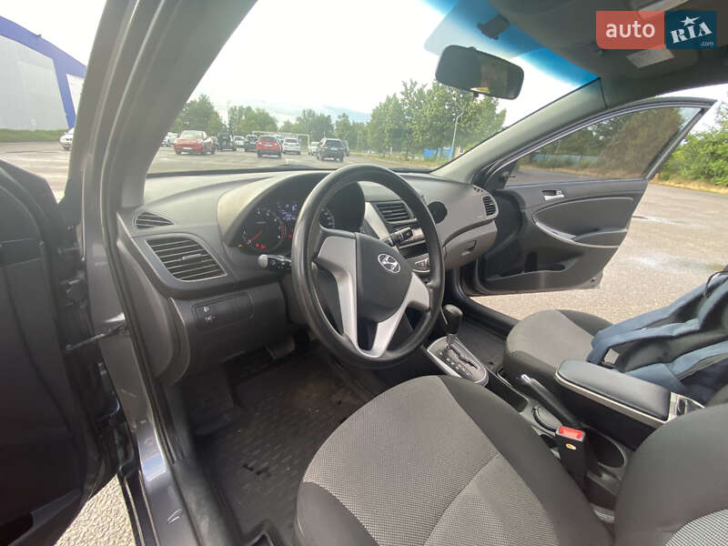 Седан Hyundai Accent 2011 в Днепре фото 9 Седан Hyundai Accent 2011 в Днепре