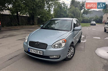 Седан Hyundai Accent 2008 в Киеве