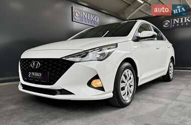 Седан Hyundai Accent 2021 в 