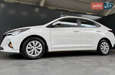 Седан Hyundai Accent 2021 в 