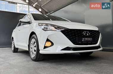 Седан Hyundai Accent 2021 в 