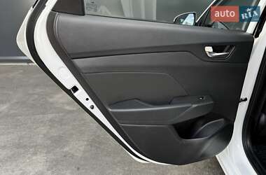 Седан Hyundai Accent 2021 в 