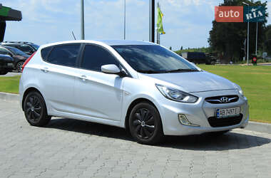 Хэтчбек Hyundai Accent 2013 в Виннице