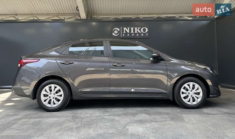 Седан Hyundai Accent 2021 в Киеве