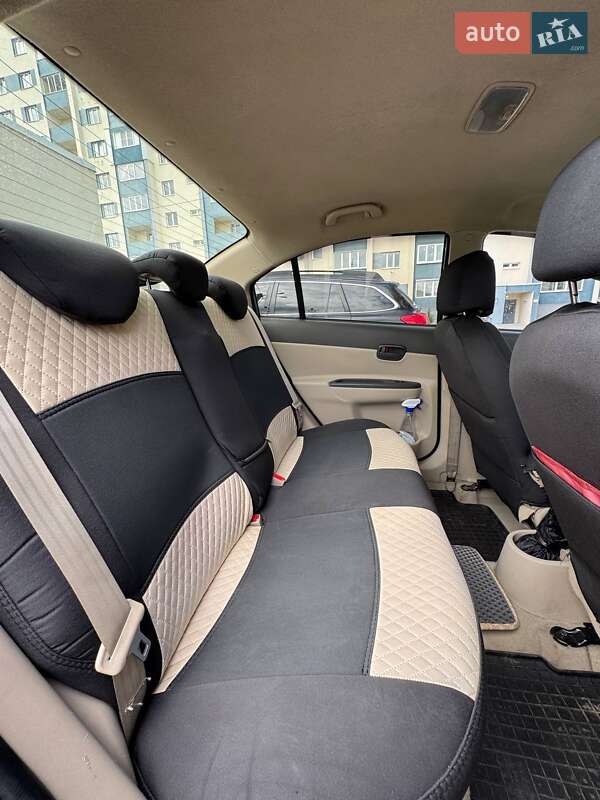 Седан Hyundai Accent 2008 в Харькове
