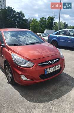 Седан Hyundai Accent 2012 в Києві