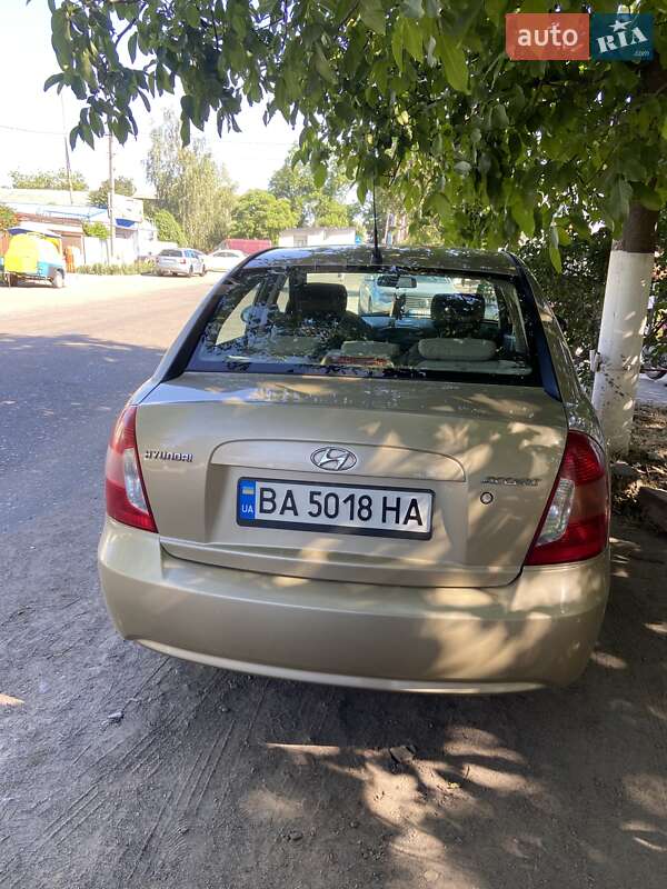 Седан Hyundai Accent 2008 в Миколаєві