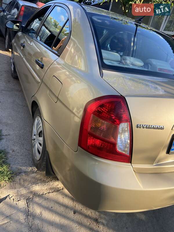 Седан Hyundai Accent 2008 в Миколаєві