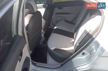 Седан Hyundai Accent 2008 в Варві