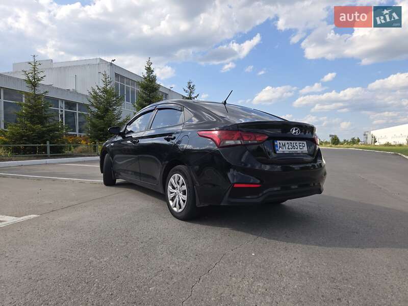 Седан Hyundai Accent 2017 в Коростені фото 3 Седан Hyundai Accent 2017 в Коростені