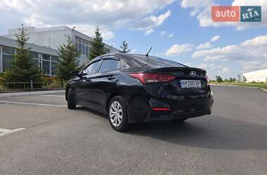 Седан Hyundai Accent 2017 в 
