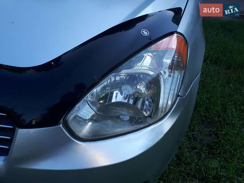 Седан Hyundai Accent 2008 в Варві