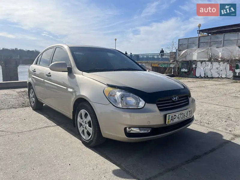 Hyundai Accent 2009