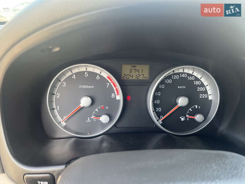 Седан Hyundai Accent 2009 в Запорожье