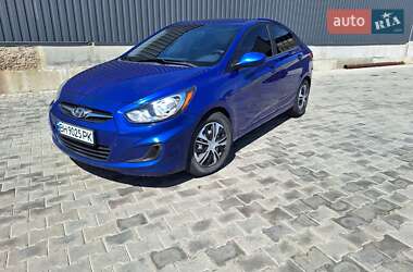 Седан Hyundai Accent 2012 в Вознесенську