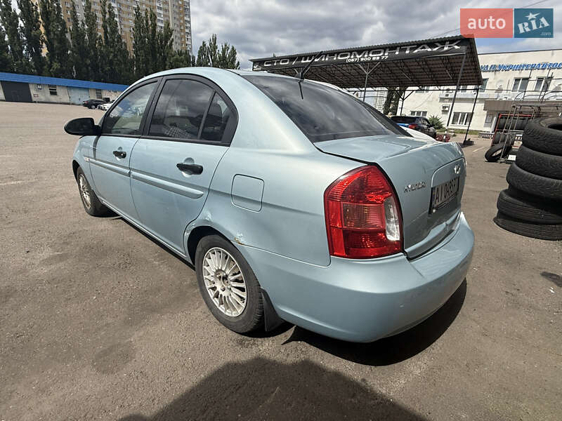 Седан Hyundai Accent 2007 в Киеве