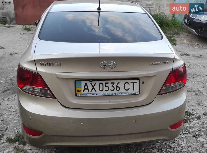 Седан Hyundai Accent 2012 в Харькове