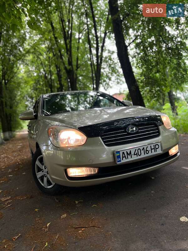 Hyundai Accent 2008