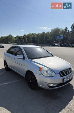 Седан Hyundai Accent 2008 в Днепре