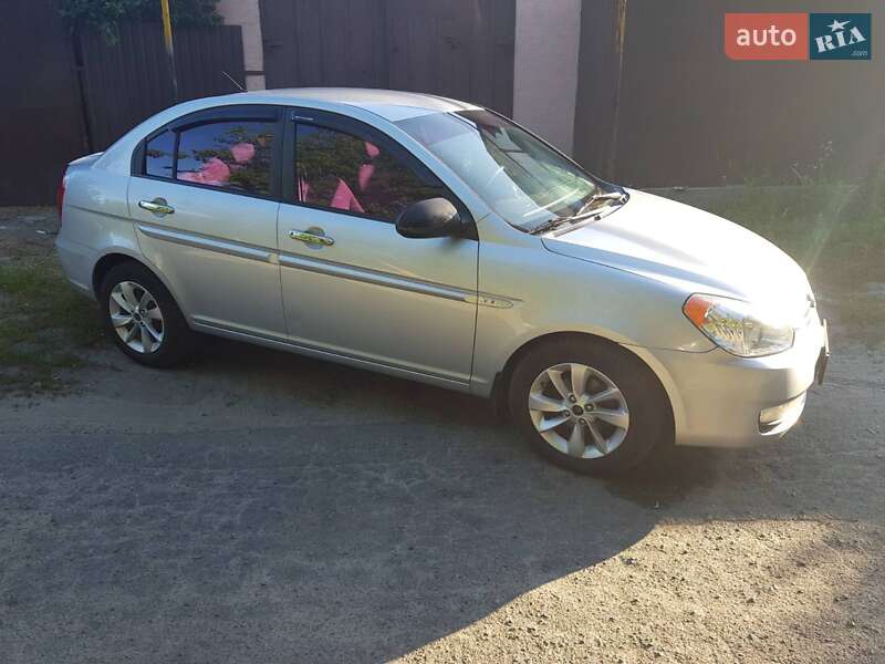 Седан Hyundai Accent 2008 в Вышгороде
