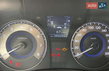 Седан Hyundai Accent 2011 в 