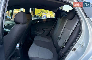 Седан Hyundai Accent 2011 в 