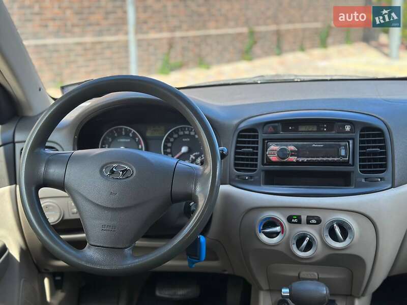 Седан Hyundai Accent 2006 в Одесі