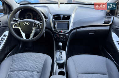 Седан Hyundai Accent 2011 в 