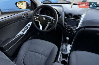 Седан Hyundai Accent 2011 в 