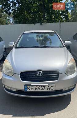 Седан Hyundai Accent 2008 в Днепре