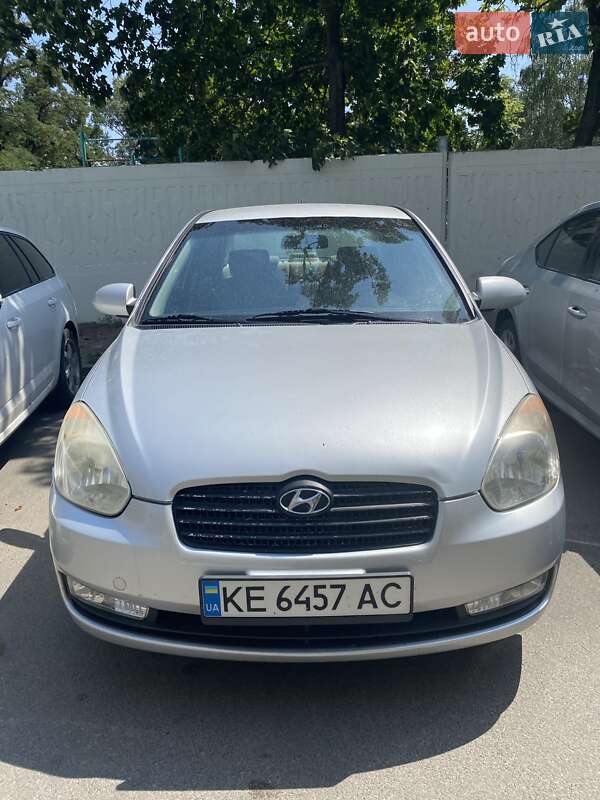 Hyundai Accent 2008