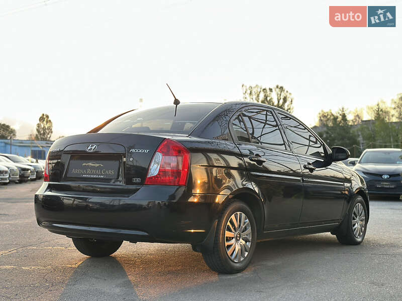 Седан Hyundai Accent 2008 в Харькове