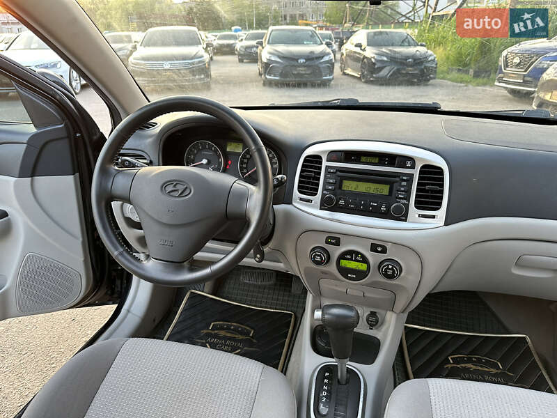 Седан Hyundai Accent 2008 в Харькове