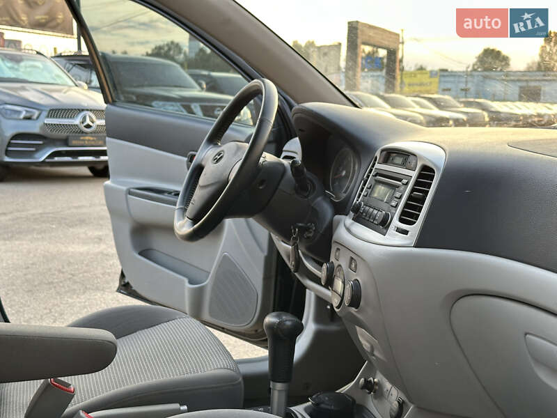 Седан Hyundai Accent 2008 в Харькове