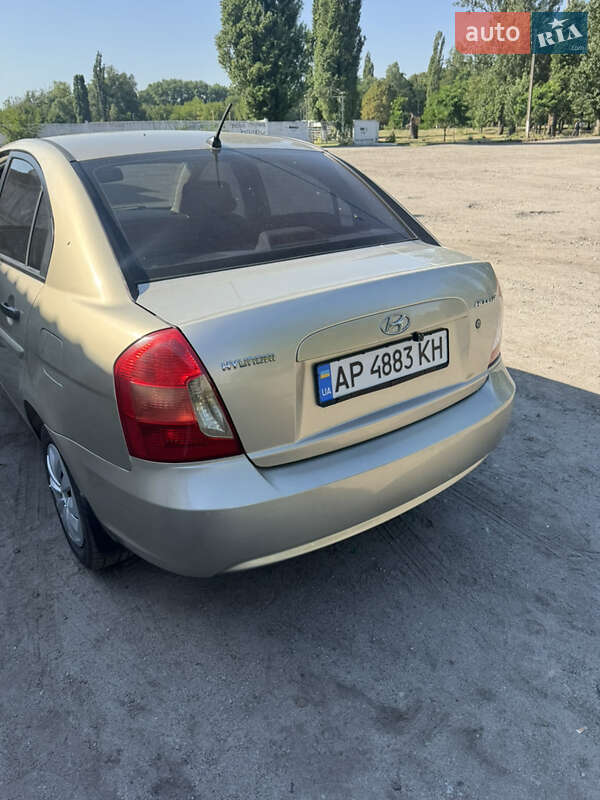 Седан Hyundai Accent 2008 в Доброполье