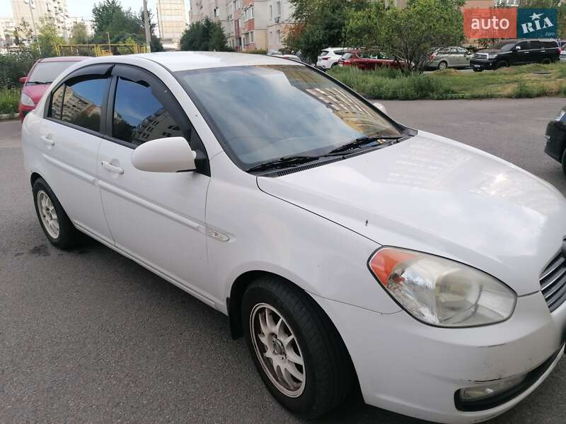 Седан Hyundai Accent 2008 в Харькове