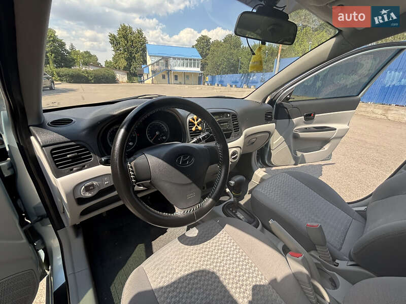 Седан Hyundai Accent 2010 в Запоріжжі