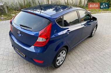 Хэтчбек Hyundai Accent 2015 в 