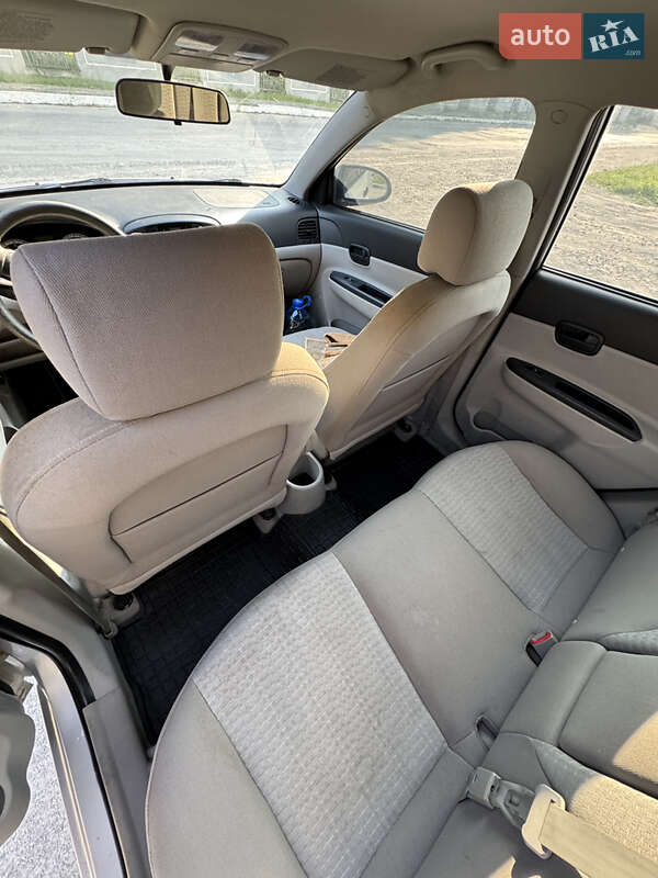 Седан Hyundai Accent 2008 в Борщеве