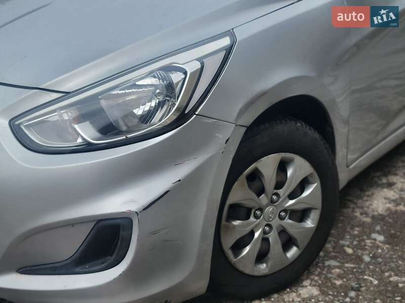 Седан Hyundai Accent 2016 в Львове