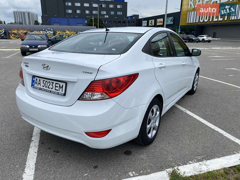 Седан Hyundai Accent 2018 в Києві