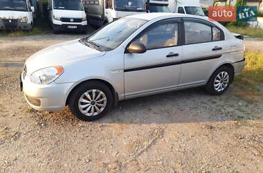 Седан Hyundai Accent 2009 в 