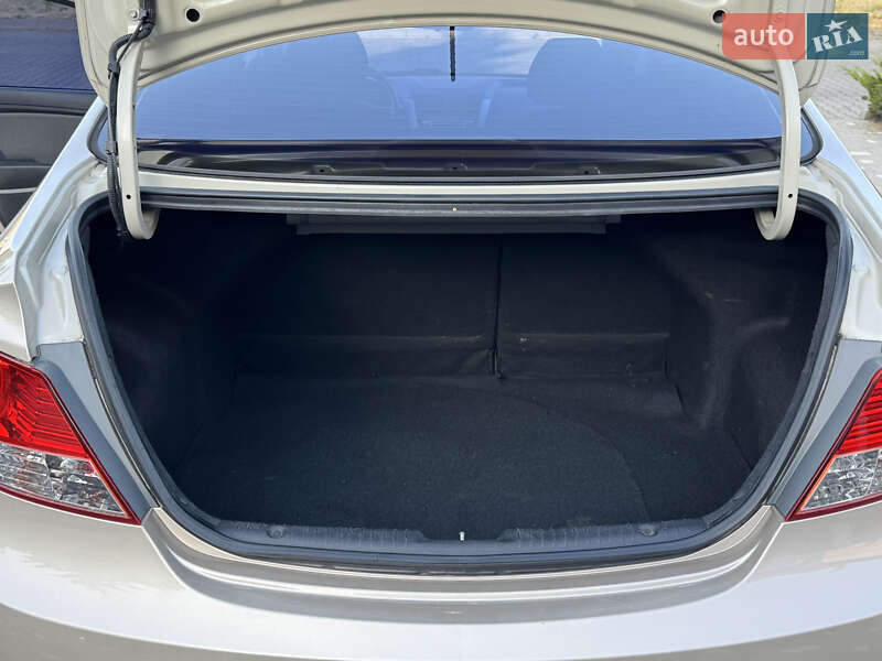 Седан Hyundai Accent 2013 в Одессе