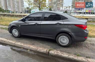 Седан Hyundai Accent 2014 в 