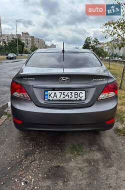 Седан Hyundai Accent 2014 в 