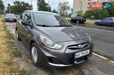 Седан Hyundai Accent 2014 в 