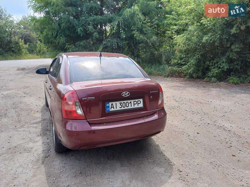 Седан Hyundai Accent 2008 в Киеве
