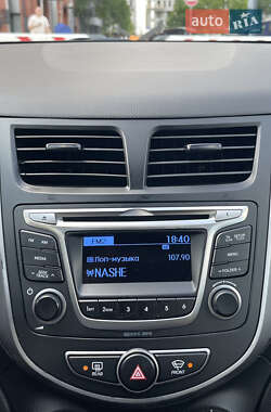 Седан Hyundai Accent 2016 в 
