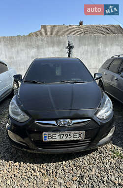 Седан Hyundai Accent 2012 в Первомайську